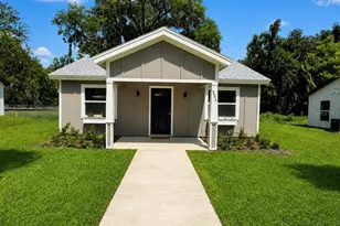 351 N Main Ave, Groveland, FL 34736 - Photo 1