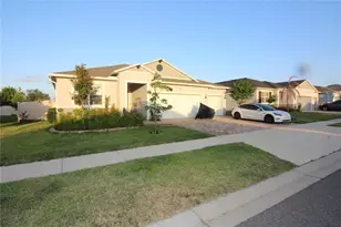 9449 Sanders Pk Pl, Seffner, FL 33584 - Photo 3