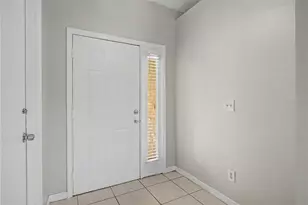 7714 Legacy Ln, Orlando, FL 32818 - Photo 3