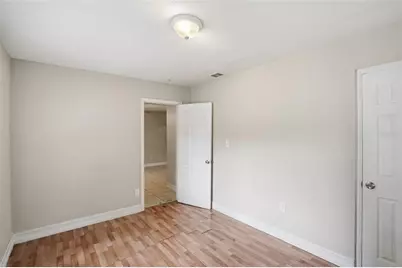 1011 Santa Barbara Road, Orlando, FL 32808 - Photo 11