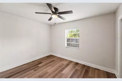 1361 Overlea Street, Clearwater, FL 33755 - Photo 9