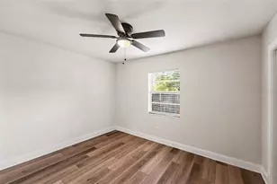 1361 Overlea St, Clearwater, FL 33755 - Photo 9