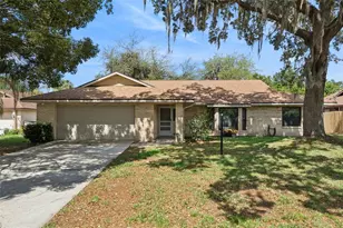 706 E Lacy Cir, Deltona, FL 32725 - Photo 1