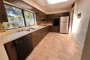 3607 Squire Ln, Orlando, FL 32806 - Photo 3