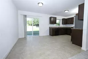 1068 Mayflower Ave, Deltona, FL 32725 - Photo 7
