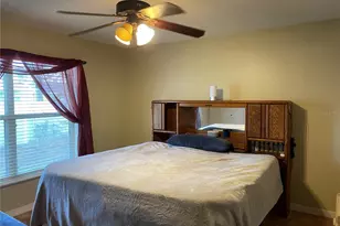 526 Pointe Allyson Way, Orlando, FL 32825 - Photo 11