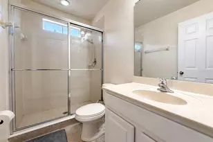 720 Las Fuentes Dr, Kissimmee, FL 34746 - Photo 19