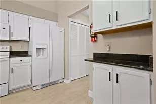 936 Utica St, Deltona, FL 32725 - Photo 9