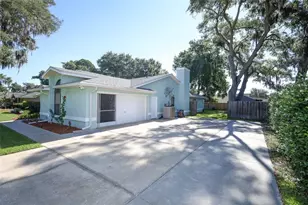 610 Yorktown Dr, Leesburg, FL 34748 - Photo 33