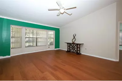 610 Yorktown Drive, Leesburg, FL 34748 - Photo 3