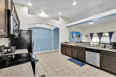 2590 Sand Hill Point Circle, Davenport, FL 33837 - Photo 37