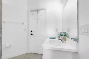 2735 Berkford Cir, Lakeland, FL 33810 - Photo 33