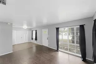 5308 Golf Club Pkwy, Orlando, FL 32808 - Photo 3