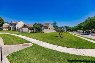 1361 Olympia Park Cir, Ocoee, FL 34761 - Photo 3
