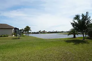 17067 Cape Horn Blvd, Punta Gorda, FL 33955 - Photo 5