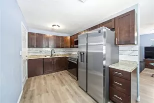 1401 Radleigh Pl, Orlando, FL 32808 - Photo 5