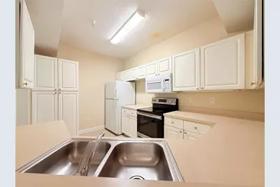 5524 Metrowest Boulevard #10-203, Orlando, FL 32811 - Photo 15