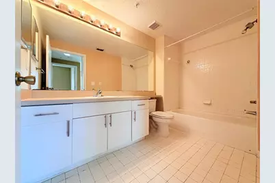 5524 Metrowest Boulevard #10-203, Orlando, FL 32811 - Photo 21
