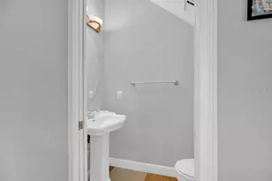 11 N Forest Ave, Orlando, FL 32803 - Photo 13