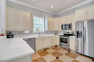 11 N Forest Ave, Orlando, FL 32803 - Photo 11
