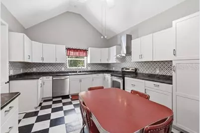 511 E Mirror Lake Drive, Fruitland Park, FL 34731 - Photo 15