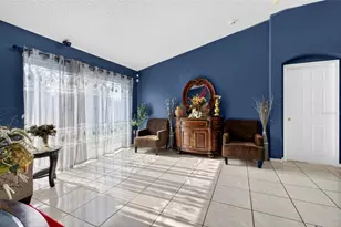 107 Bianca Ct, Kissimmee, FL 34758 - Photo 15