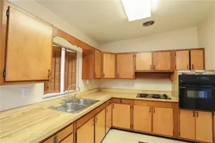 1704 Edmundshire Rd, Orlando, FL 32812 - Photo 7
