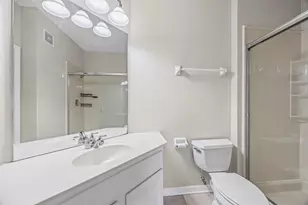 1355 Venezia Ct, Davenport, FL 33896 - Photo 9