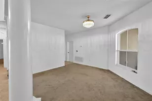 13728 Fox Glove St, Winter Garden, FL 34787 - Photo 9