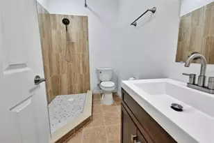 13728 Fox Glove St, Winter Garden, FL 34787 - Photo 19