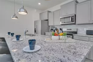 7267 Oakmoss Loop, Davenport, FL 33837 - Photo 11