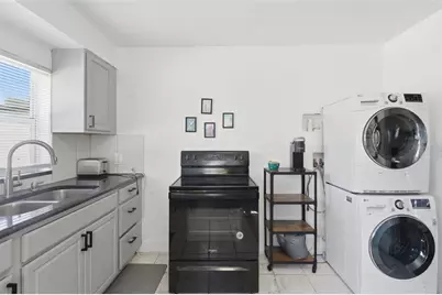 102 W King Street, Orlando, FL 32804 - Photo 9