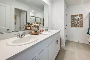 371 Cornerstone Dr, Groveland, FL 34736 - Photo 7