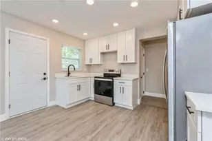 3935 Wells St, Orlando, FL 32805 - Photo 11