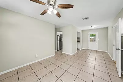 10209 N 28th Street, Tampa, FL 33612 - Photo 3