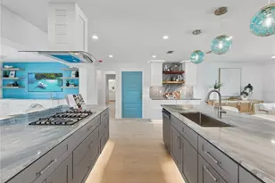 10304 Kingfisher Rd W, Bradenton, FL 34209 - Photo 9