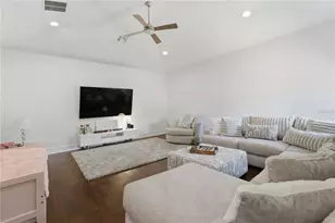 9222 Tibet Pointe Cir, Windermere, FL 34786 - Photo 29
