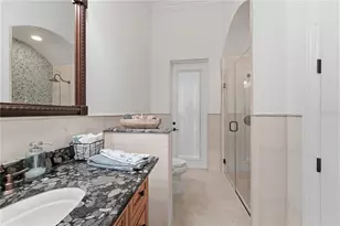 9222 Tibet Pointe Cir, Windermere, FL 34786 - Photo 47