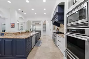 9222 Tibet Pointe Cir, Windermere, FL 34786 - Photo 19