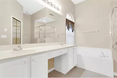 3318 Foxcroft Circle, Oviedo, FL 32765 - Photo 19