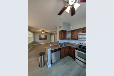 2632 Robert Trent Jones Drive #110, Orlando, FL 32835 - Photo 11