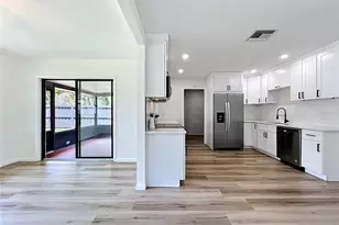 1017 Malone Dr, Orlando, FL 32810 - Photo 3