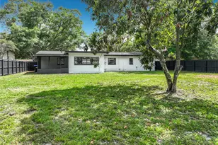 1017 Malone Dr, Orlando, FL 32810 - Photo 31