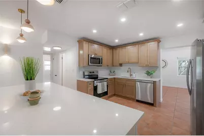 5333 53rd Street N, Saint Petersburg, FL 33709 - Photo 9