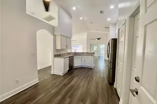 10264 Oak Crest Rd, Orlando, FL 32829 - Photo 9