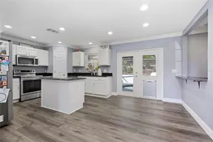 136 Oak View Pl, Sanford, FL 32773 - Photo 11