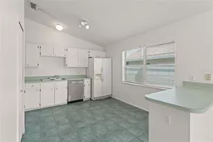 2920 Curry Village Ln, Orlando, FL 32822 - Photo 9