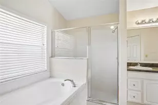 2596 Alclobe Cir, Ocoee, FL 34761 - Photo 39