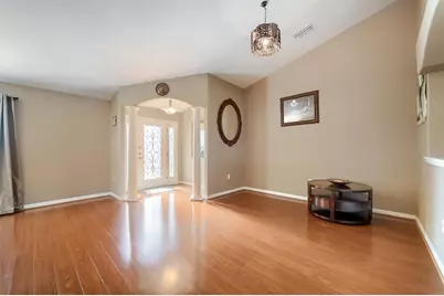 4460 Marsh Harbor Drive, Tavares, FL 32778 - Photo 5