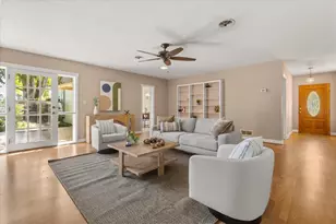 9001 Lake Charity Dr, Maitland, FL 32751 - Photo 5